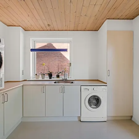 Modernized Ground Floor In Stadil Tim