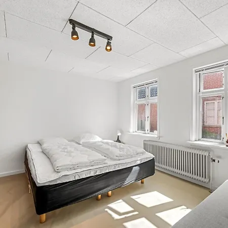Hébergement de vacances Modernized Ground Floor In Stadil *