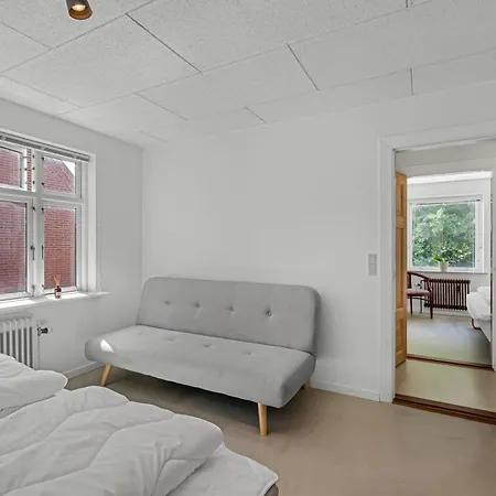 Modernized Ground Floor In Stadil Tim